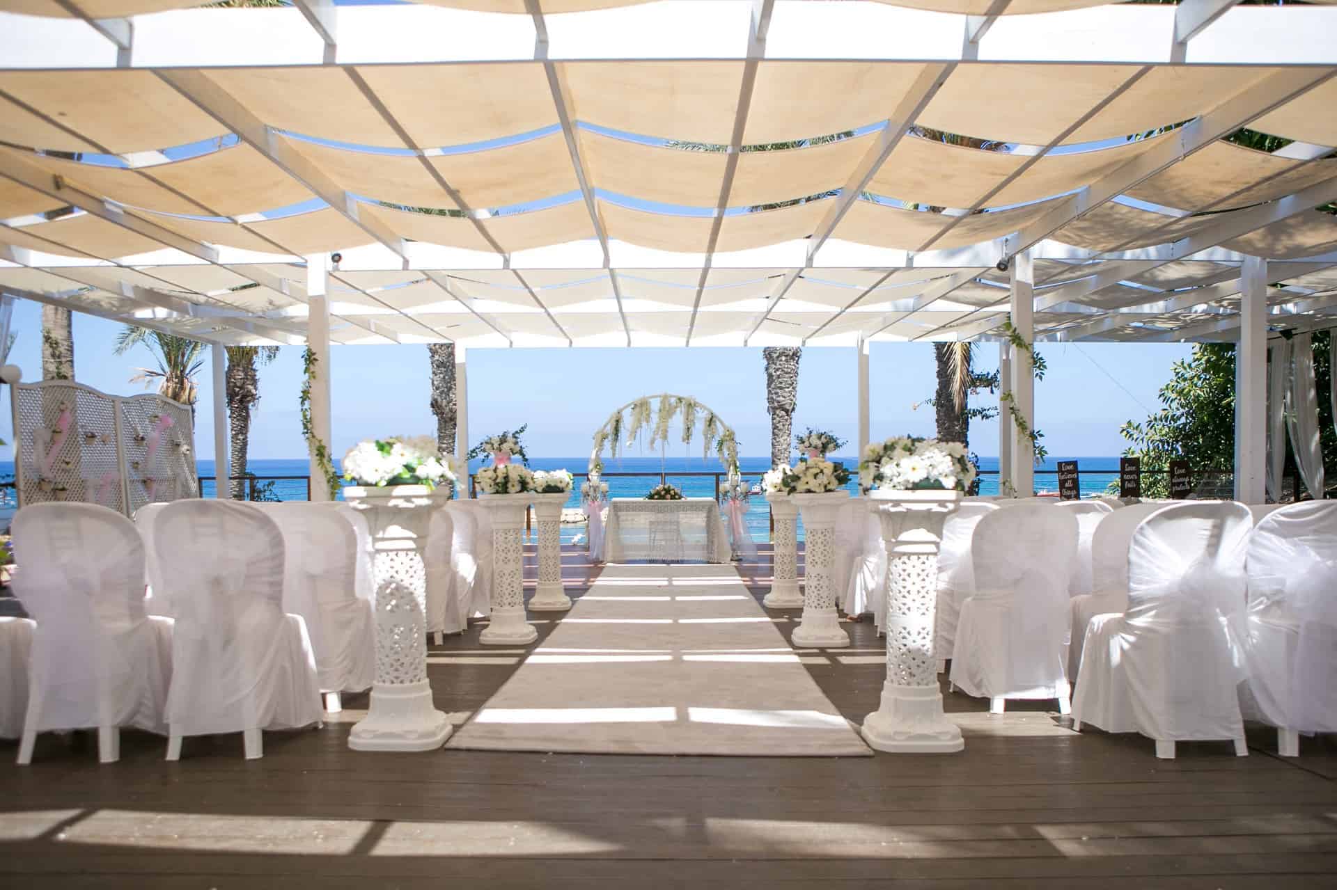  Golden Coast Beach Hotel