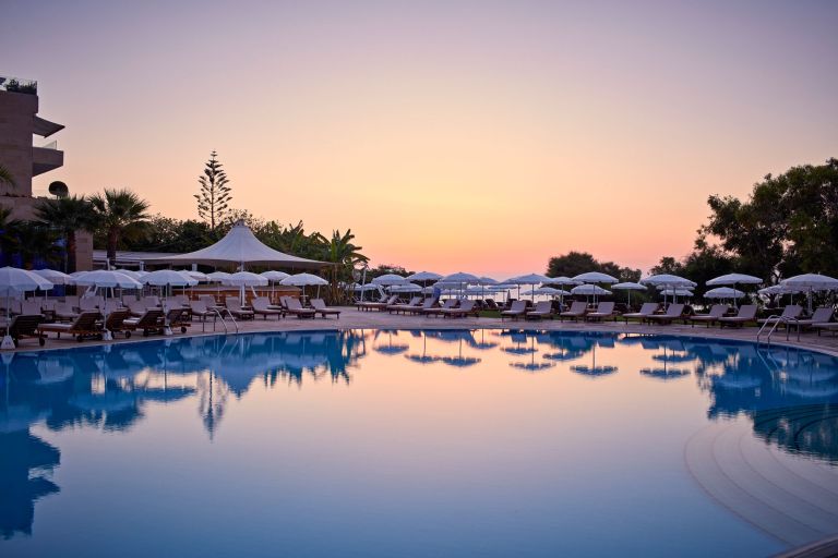 Grecian Park Hotel
