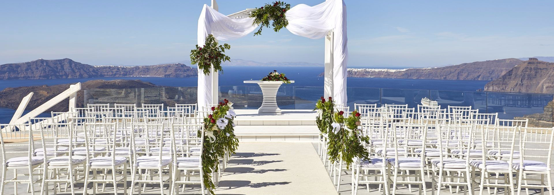 Suites of the Gods Spa Hotel Santorini