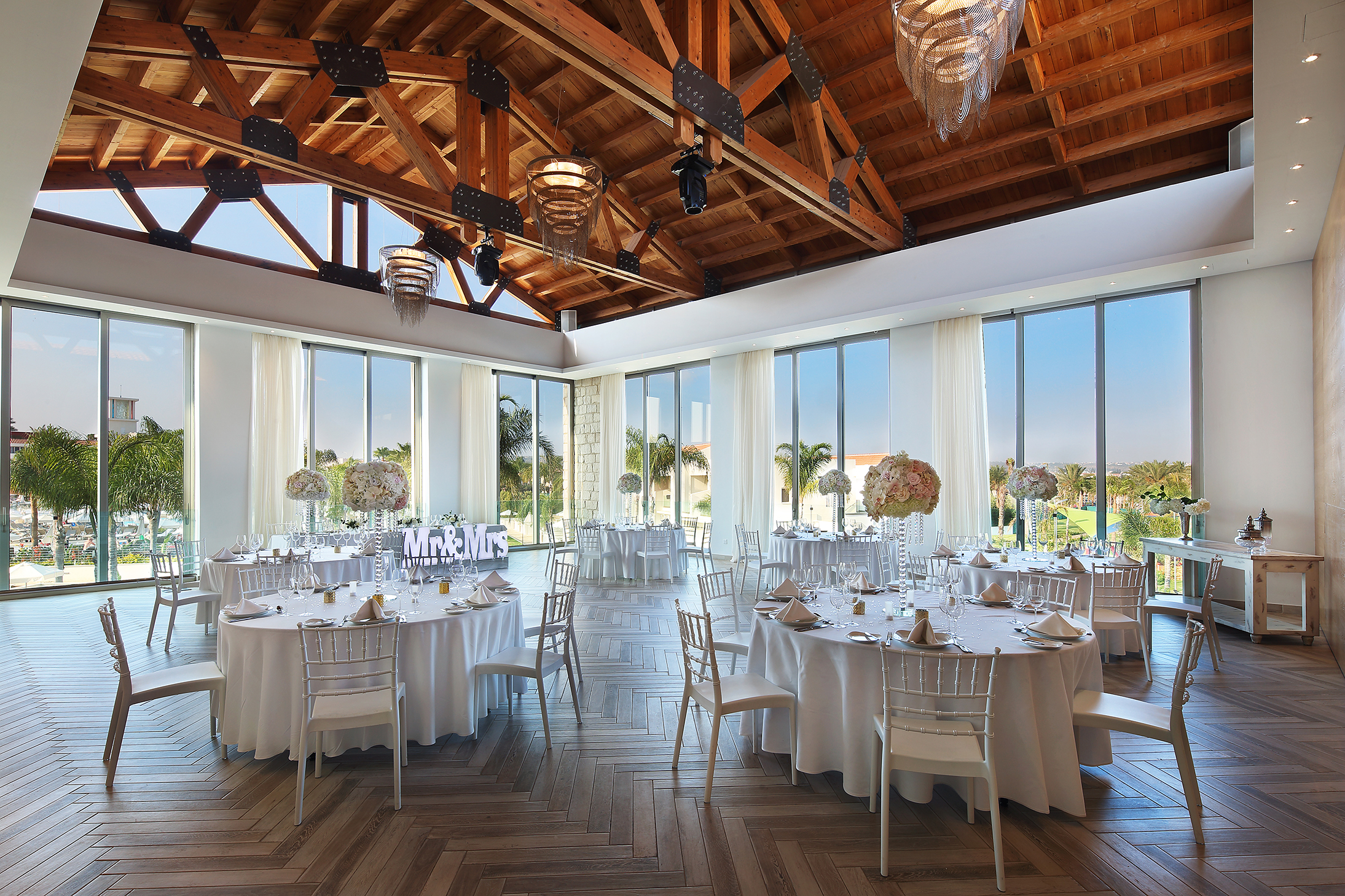 WHITE ROSE BANQUETING SUITE