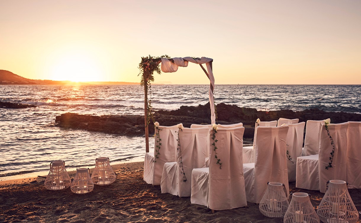 BEACH VENUE